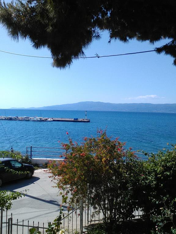 Aparthotel Iliahtides Amarynthos Ngoại thất bức ảnh