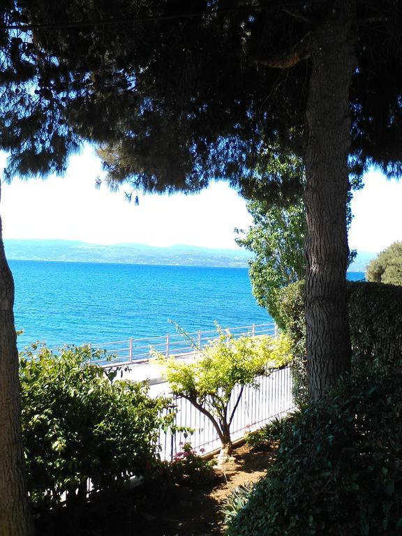 Aparthotel Iliahtides Amarynthos Ngoại thất bức ảnh