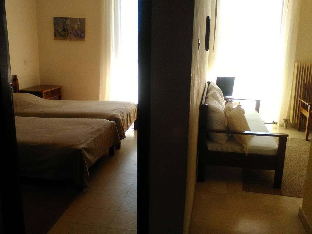 Aparthotel Iliahtides Amarynthos Ngoại thất bức ảnh